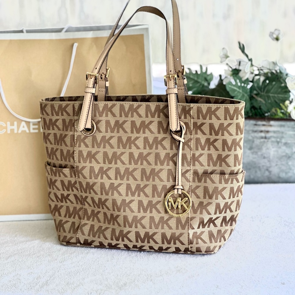 Original Michael Kors Tote - Picture 5 of 14